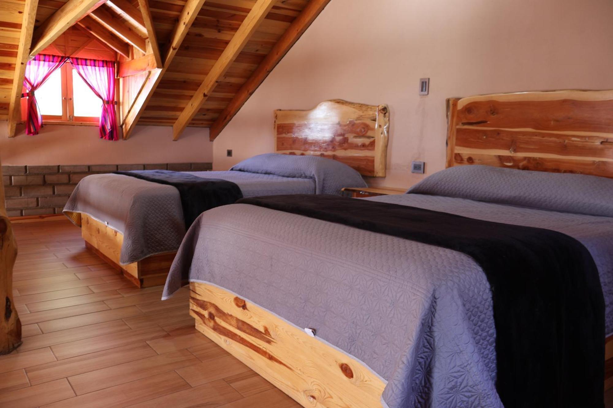 Grand Mountain Chalet *